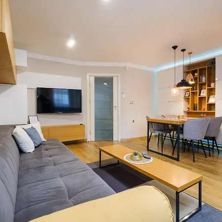 Sam Centre Harmony 1-bedroom * Burgas