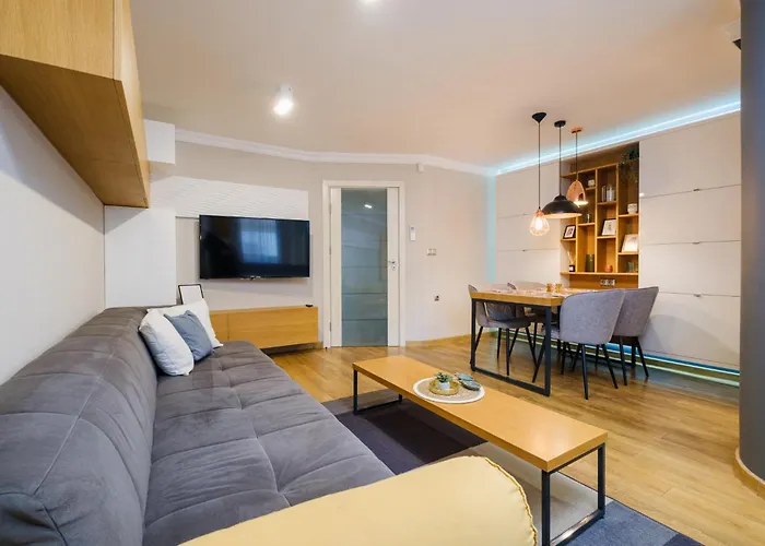 Sam Centre Harmony 1-bedroom * Burgas